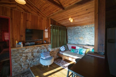 reforma integral de una casa de pueblo en colloto